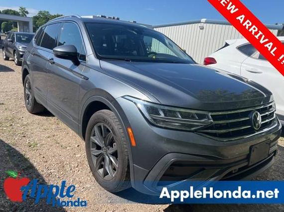 VOLKSWAGEN TIGUAN 4MOTION 2022 3VV2B7AX2NM150155 image